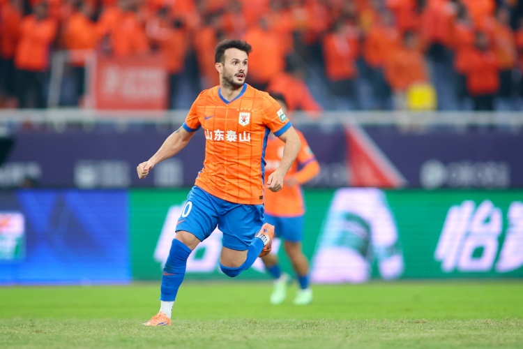 开云在线开户-赛季最佳球员！官方：山东泰山与32岁外援卡扎伊什维利完成续约