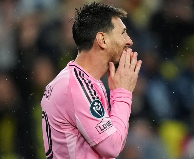 开云体育app-0-0！迈阿密闷平：梅西哑火无缘900球 门将神扑 苏神坐板凳