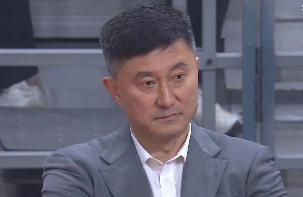 开云在线开户-广东男篮9分完胜，胡明轩决胜时刻建功，萨姆纳39分谷泽浴23+12